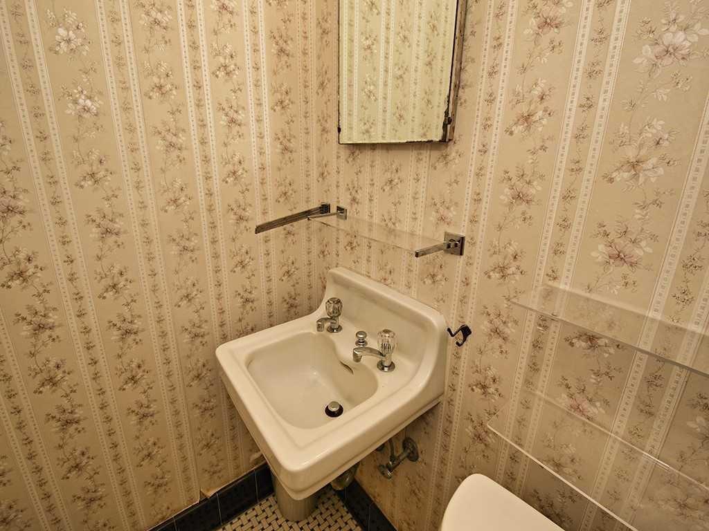 627 Beverly Road Mt. Lebanon, PA 15243 - Photo 16 of 21 Master Bath with Shower.
