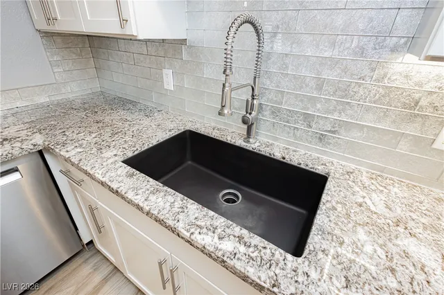 $479,900 | 648 Avenue C, Boulder City, NV 89005