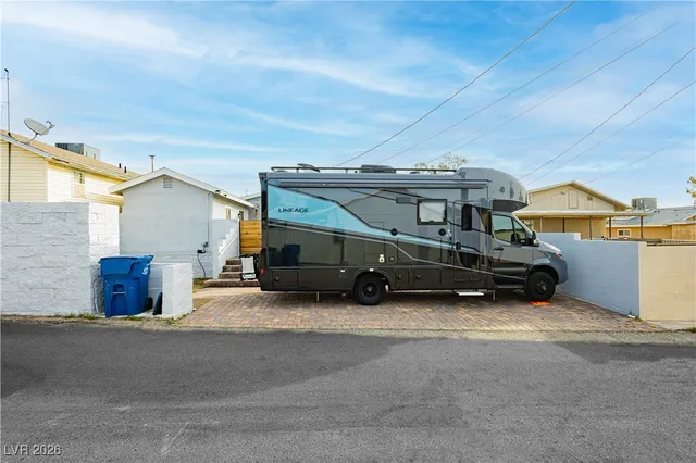 $479,900 | 648 Avenue C, Boulder City, NV 89005