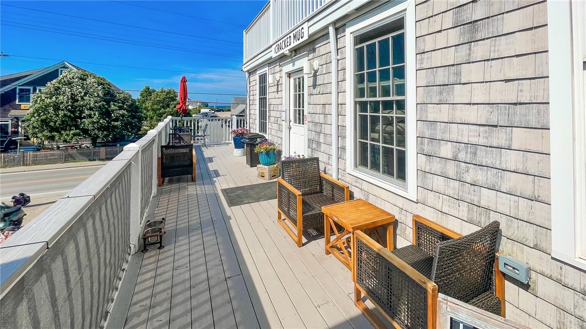 33 Ocean Avenue, Unit 2 Block Island, RI 02807 - Photo 3 of 15