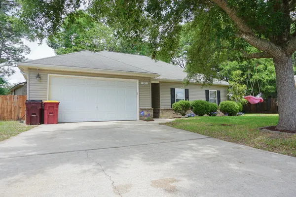 $1,995 | 212 Ladue Avenue, Crestview, FL 32539