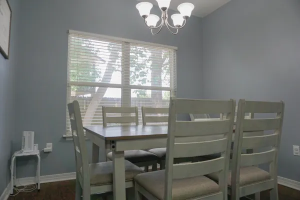 $1,995 | 212 Ladue Avenue, Crestview, FL 32539