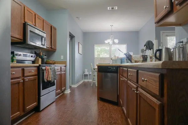$1,995 | 212 Ladue Avenue, Crestview, FL 32539
