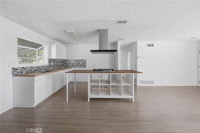 $599,000 | 8912 South Fir Avenue, Los Angeles, CA 90002