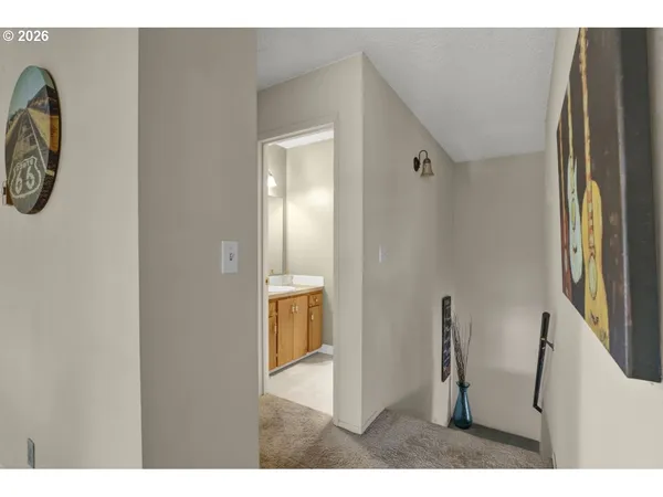 $235,000 | 2727 Gateway Street, Springfield, OR 97477