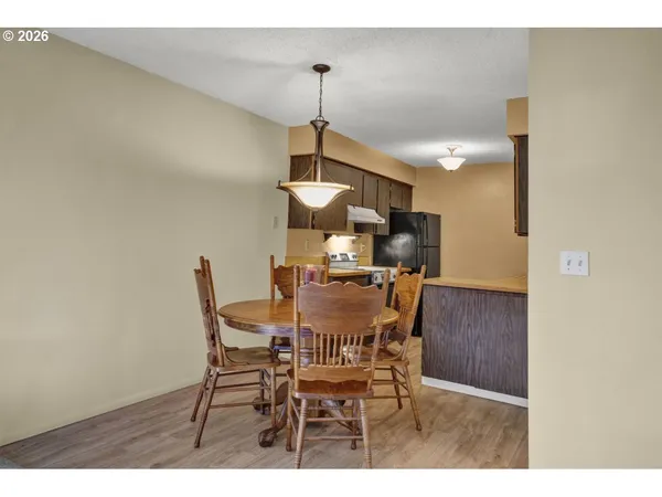 $235,000 | 2727 Gateway Street, Springfield, OR 97477