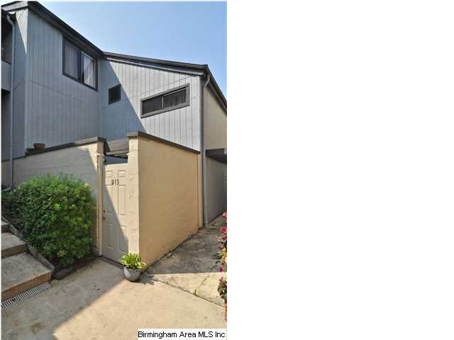 3350 Altamont Road South, Unit D13 Birmingham, AL 35205 - Photo 2 of 24