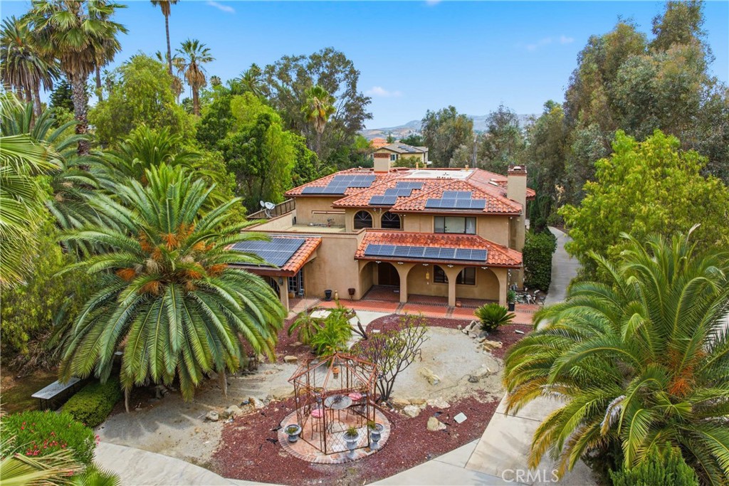 1609 Cherokee Road Corona, CA 92881 - Photo 4 of 5