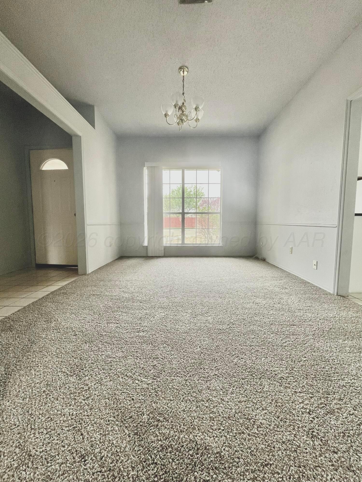 7628 Catskill Avenue Amarillo, TX 79121 - Photo 4 of 16 Formal Dining