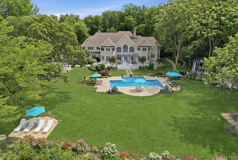 $5,100,000 | 14 Woodcock Lane, Old Field, NY 11733