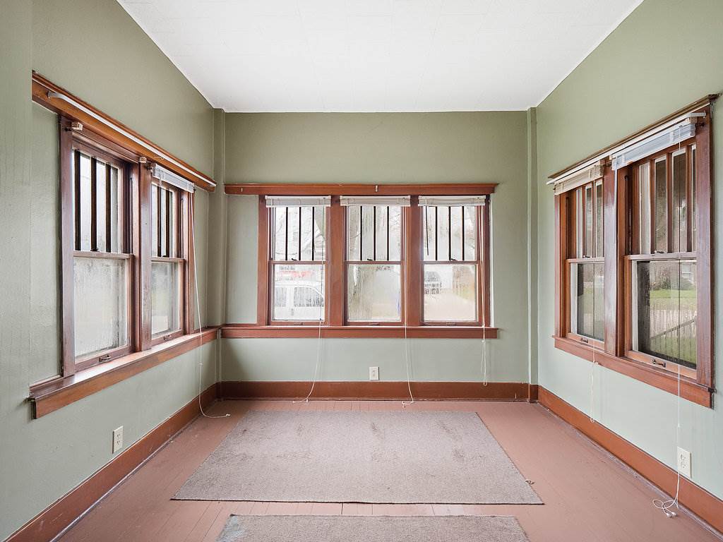 104 North Pearl Street Butler, IN 46721 - Photo 4 of 18