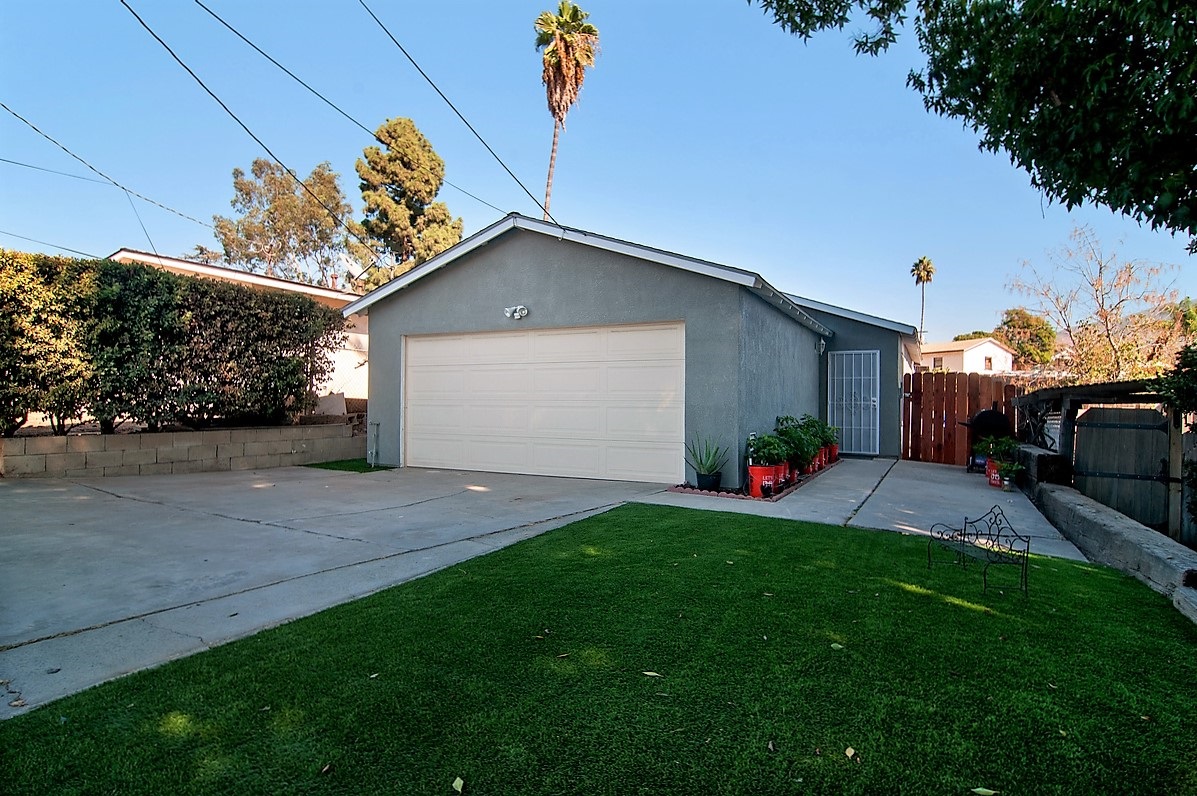 813 Pecos Street Spring Valley, CA 91977 - Photo 1 of 22 Gallery Image 1