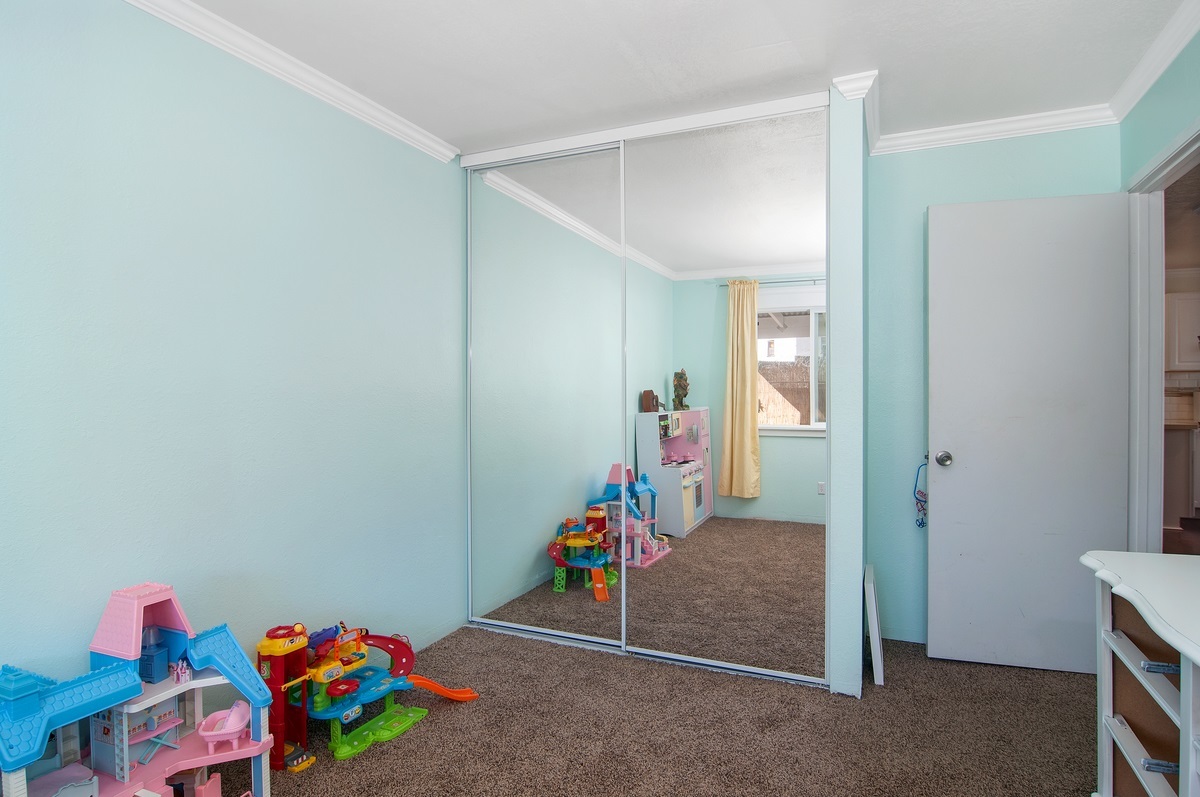 813 Pecos Street Spring Valley, CA 91977 - Photo 17 of 22 Gallery Image 17