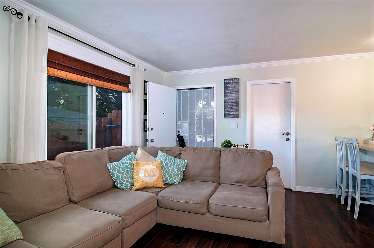 813 Pecos Street Spring Valley, CA 91977 - Photo 5 of 22 Gallery Image 5