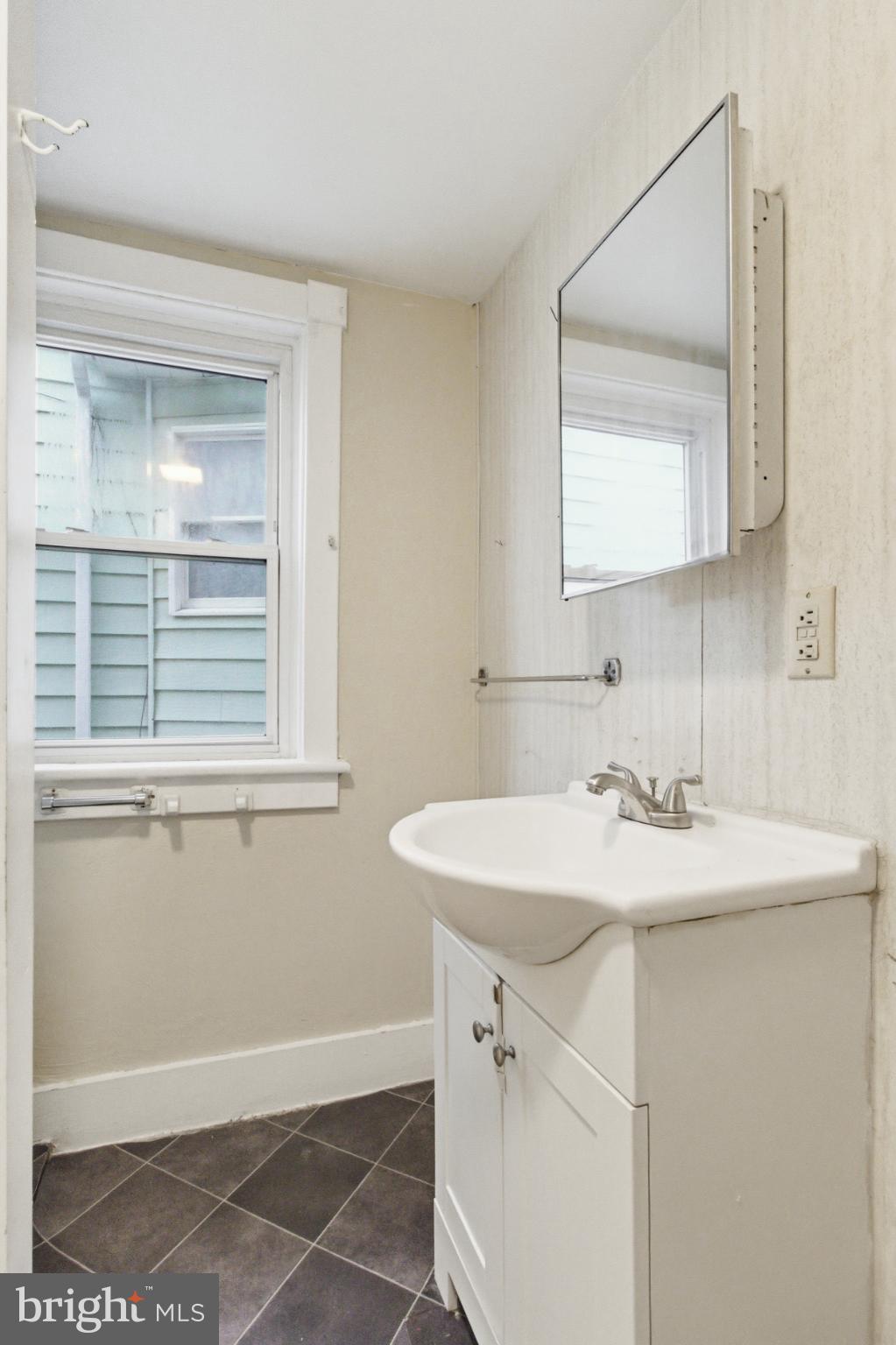 1904 4th Street Altoona, PA 16601 - Photo 23 of 27