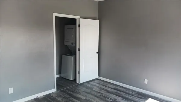 $1,800 | 829 East Baltimore Avenue, Fort Worth, TX 76104