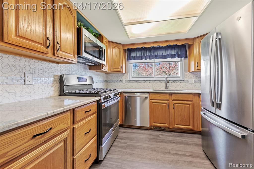 19534 Coachwood Road Riverview, MI 48193 - Photo 18 of 47