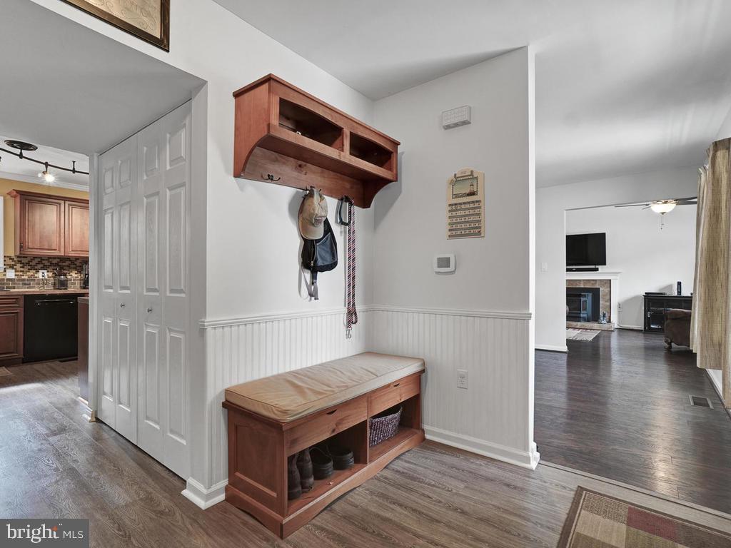 117 Ridge Avenue Taneytown, MD 21787 - Photo 8 of 49 Gallery Image 8