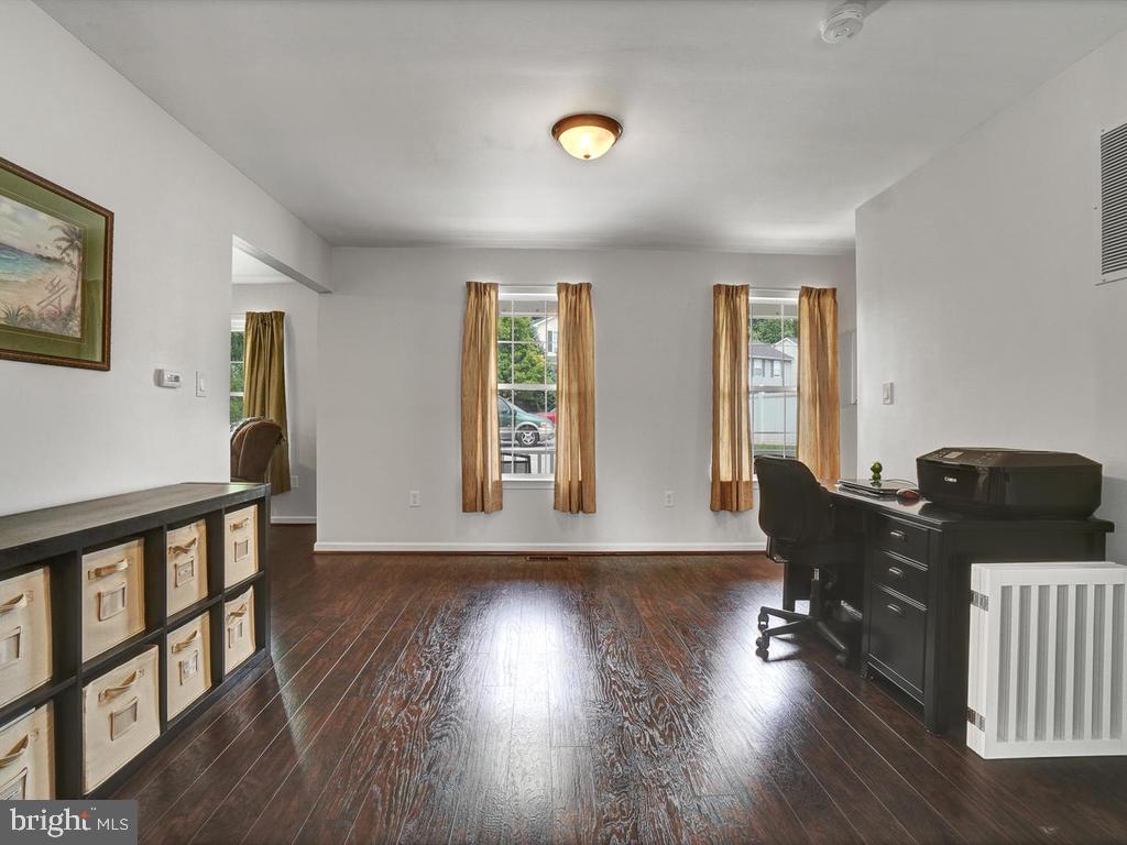 117 Ridge Avenue Taneytown, MD 21787 - Photo 9 of 49 Gallery Image 9