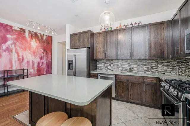 $939,000 | 90 Bay Street Landing, Unit 8D | St. George