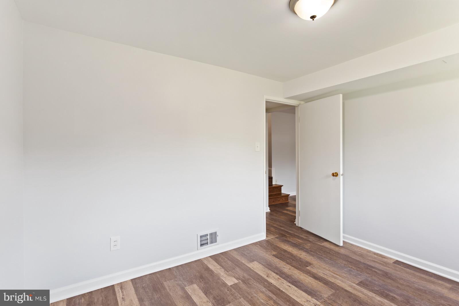 4132 Roberts Road Fairfax, VA 22030 - Photo 12 of 32 Lower Level: Bedroom 4