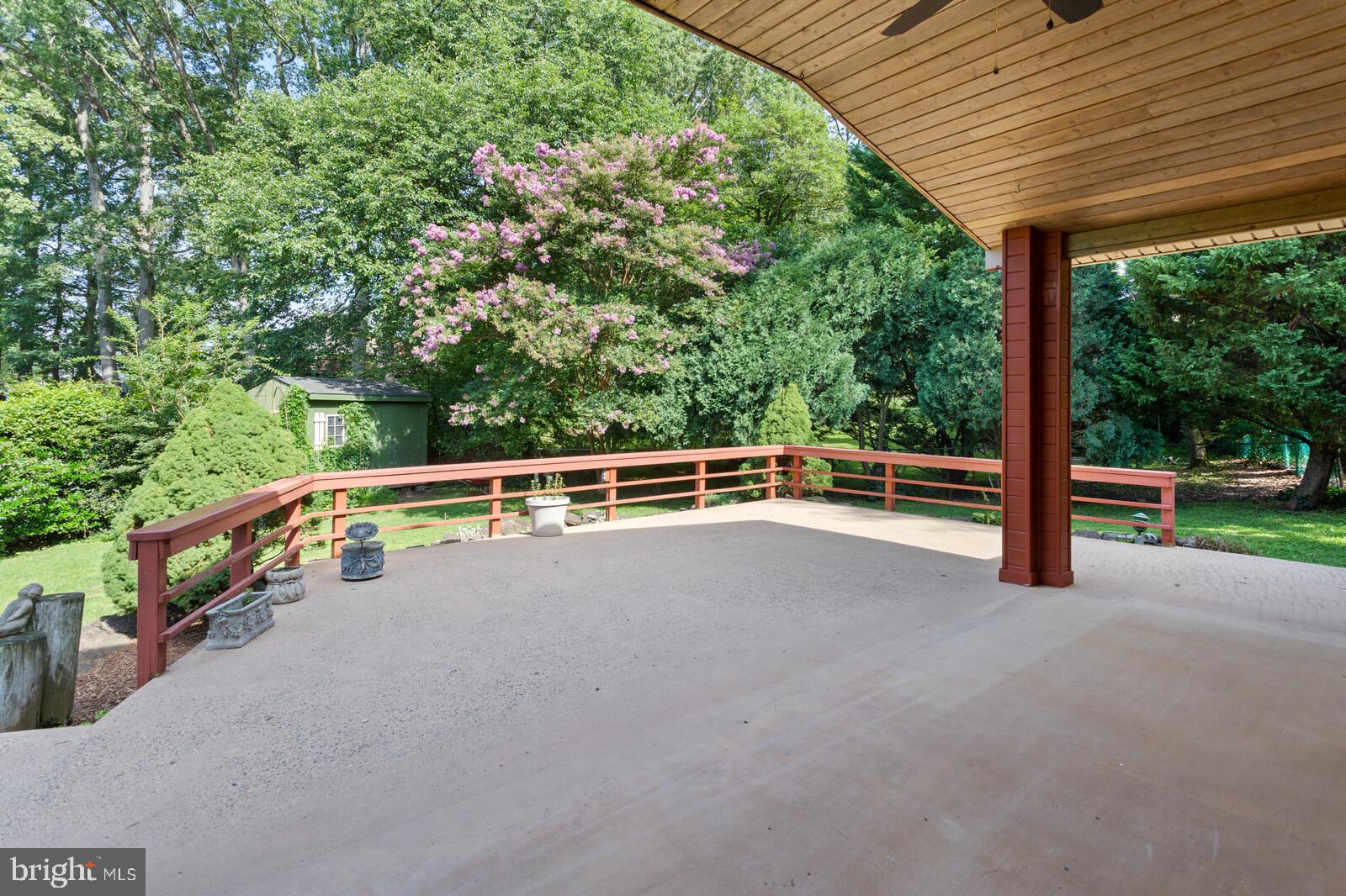 4132 Roberts Road Fairfax, VA 22030 - Photo 29 of 32 Huge Backyard Patio