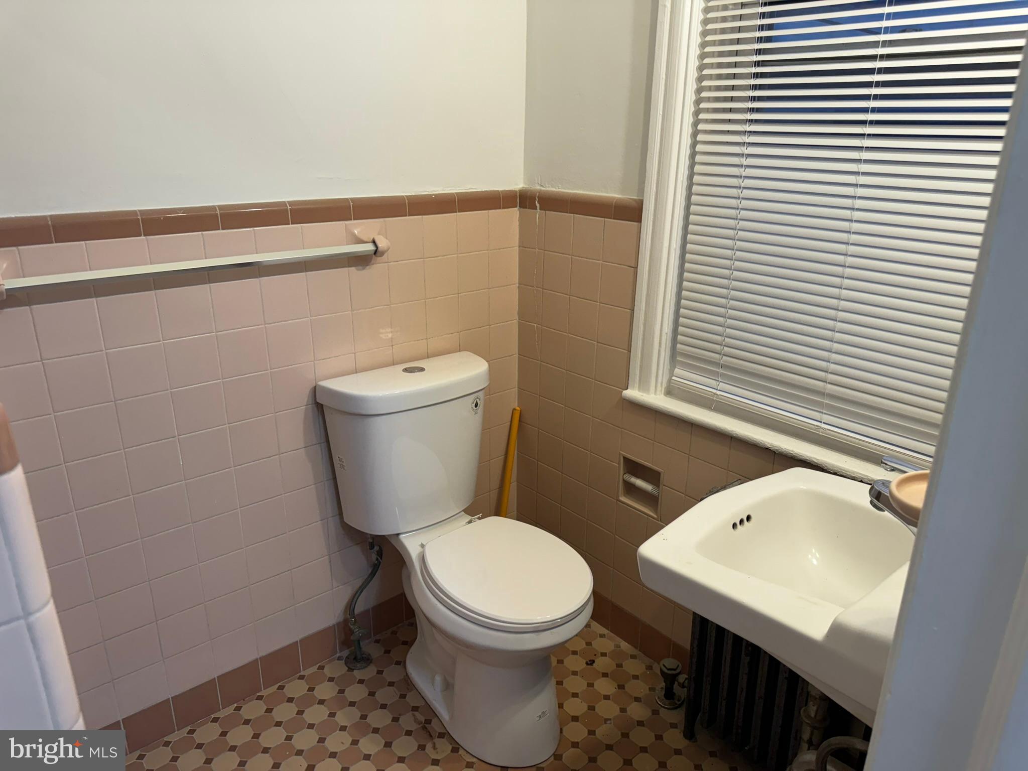 1 North Main Street, Unit 2R Ambler, PA 19002 - Photo 10 of 14