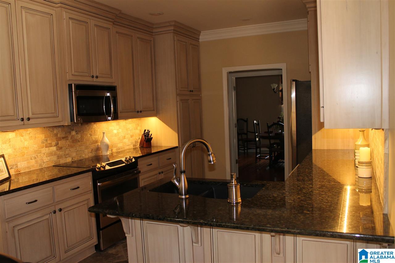 110 Harborview Drive Madison, AL 35758 - Photo 4 of 40