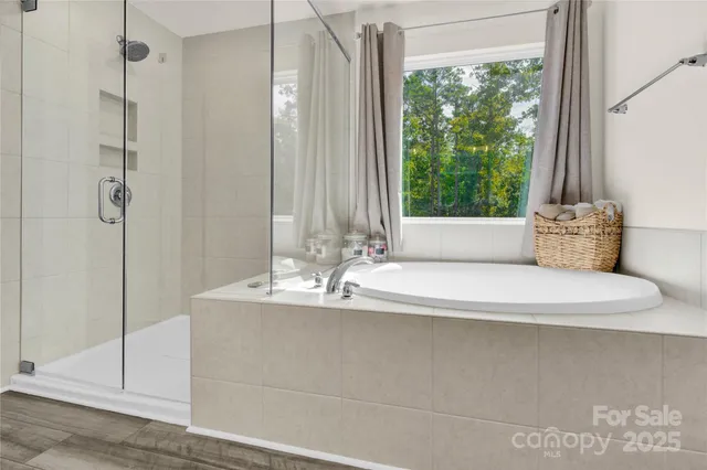 $652,900 | 7021 Fauna Drive, Charlotte, NC 28215