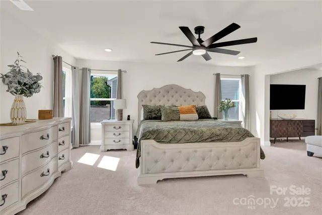 $652,900 | 7021 Fauna Drive, Charlotte, NC 28215