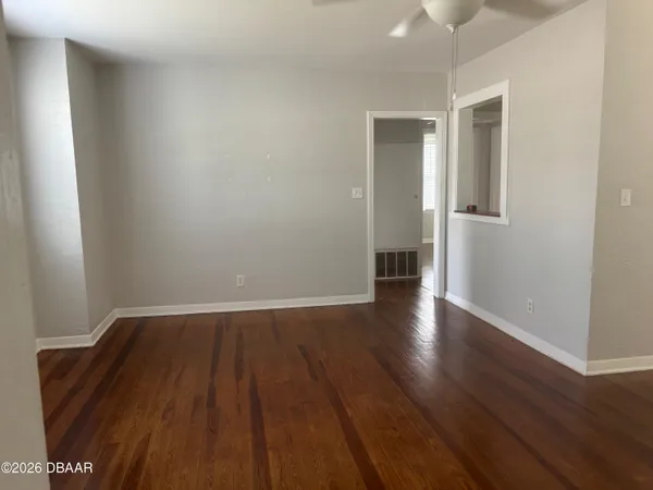 $1,550 | 250 South Seneca Boulevard, Daytona Beach, FL 32114
