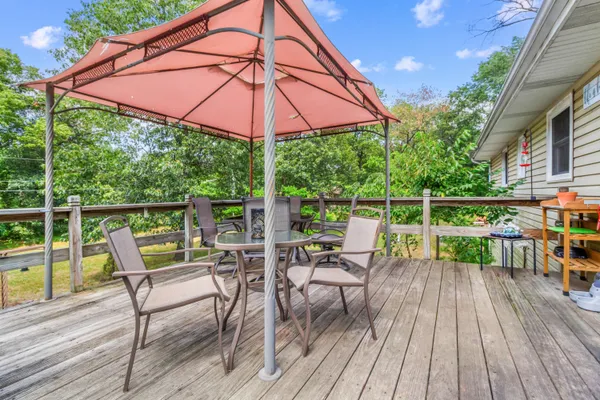 $274,900 | 4092 Ethel Street East, Demotte, IN 46310