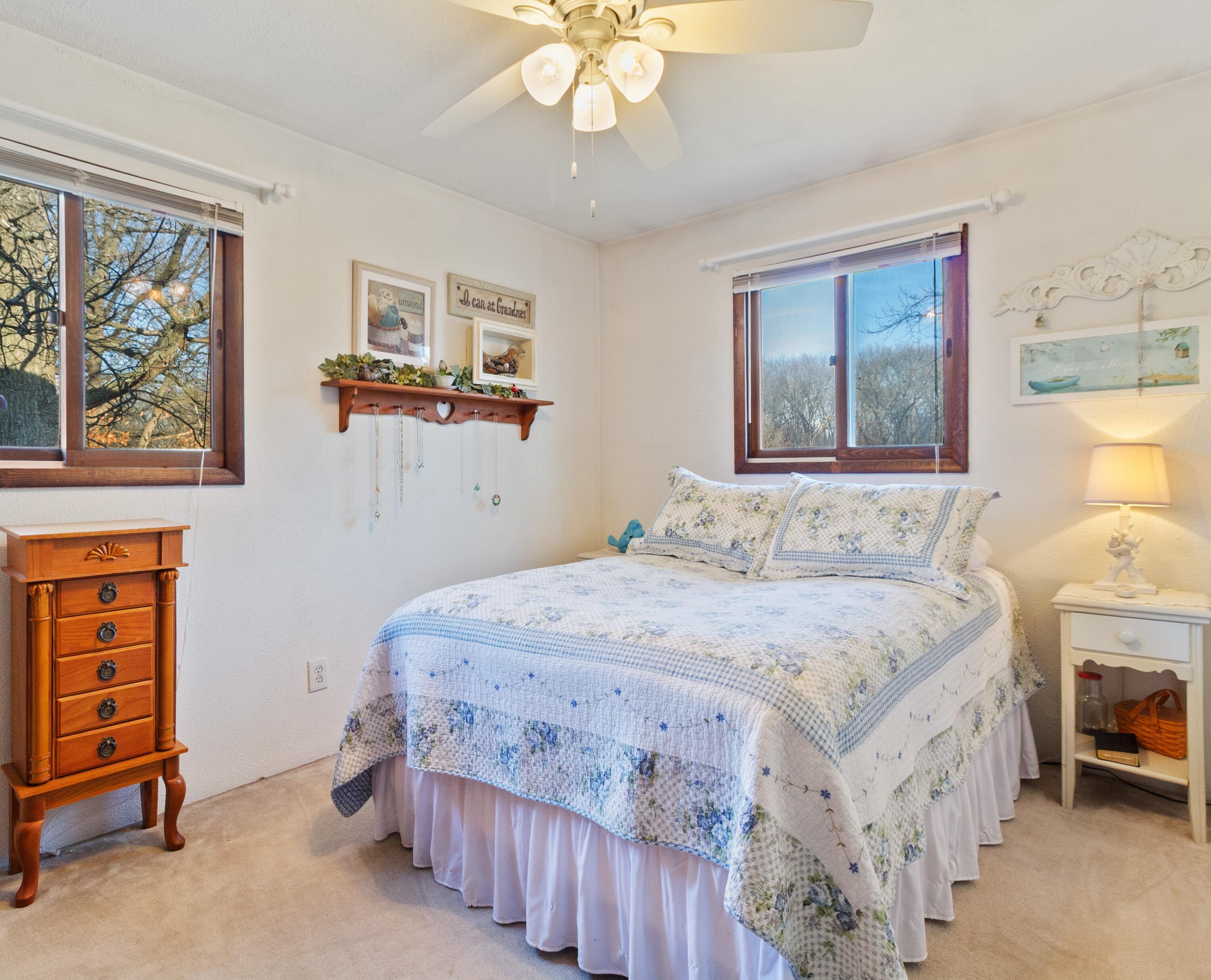 4092 Ethel Street East Demotte, IN 46310 - Photo 7 of 16 3000x2427