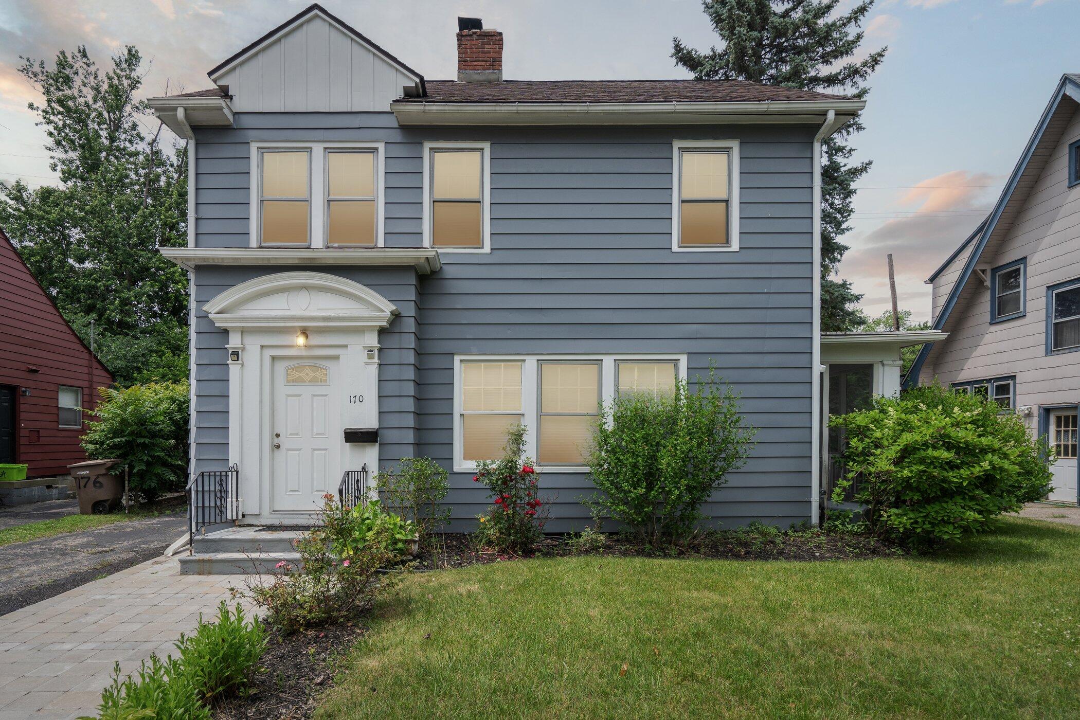 170 Chippewa Road Pontiac, MI 48341 - Photo 1 of 33 Front