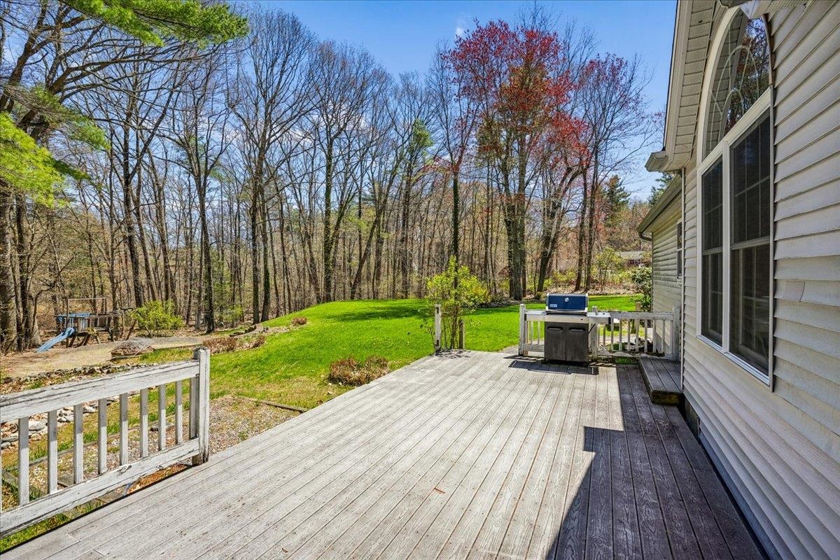 112 Hardy Road Londonderry, NH 03053 - Photo 24 of 59 Gallery Image 24
