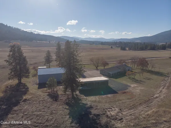 $675,000 | 640 Renlow Road, Plummer, ID 83851
