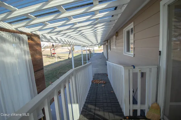 $675,000 | 640 Renlow Road, Plummer, ID 83851