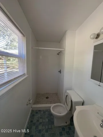 $1,300 | 415 Sterling Road, Jacksonville, NC 28546