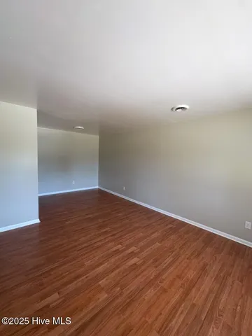 $1,300 | 415 Sterling Road, Jacksonville, NC 28546