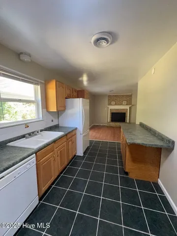 $1,300 | 415 Sterling Road, Jacksonville, NC 28546