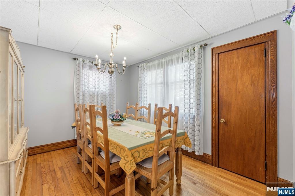 24 Robertson Road West Orange, NJ 07052 - Photo 7 of 27