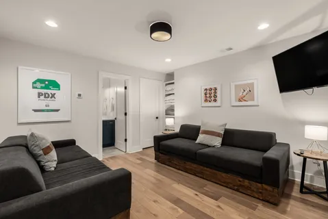 $1,549,999 | 1332 3rd Avenue North, Nashville, TN 37208