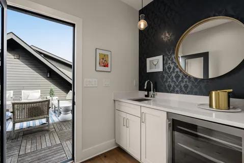 $1,549,999 | 1332 3rd Avenue North, Nashville, TN 37208