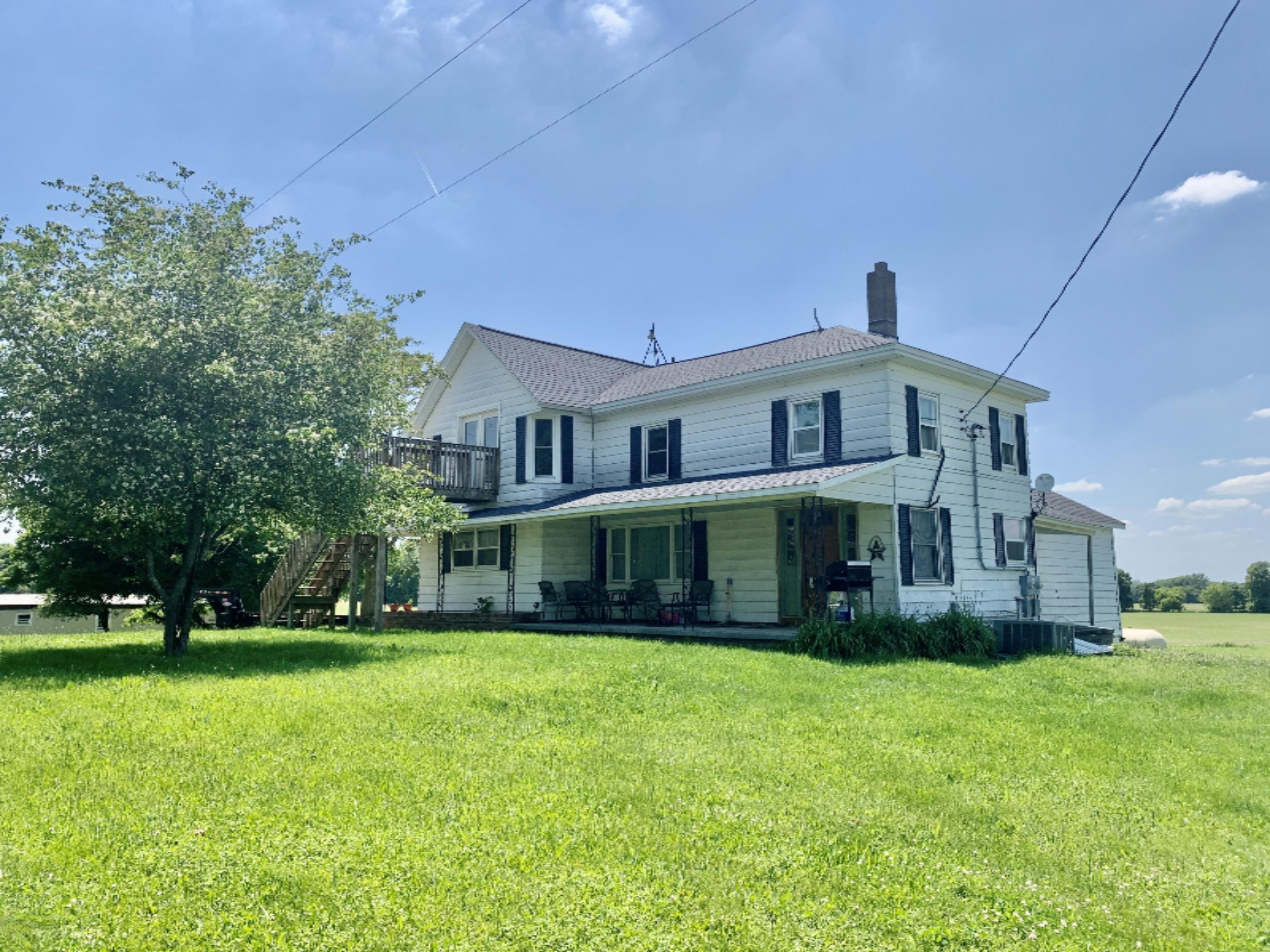 9084 South Alger Road Perrinton, MI 48871 - Photo 1 of 33 Front