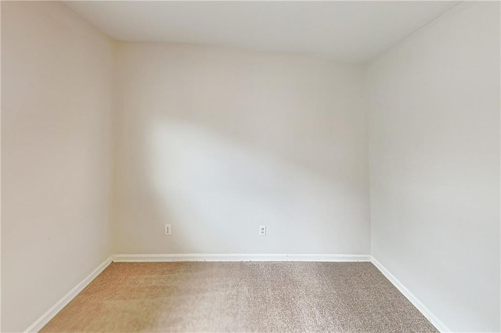 2902 Delcourt Drive Decatur, GA 30033 - Photo 7 of 23