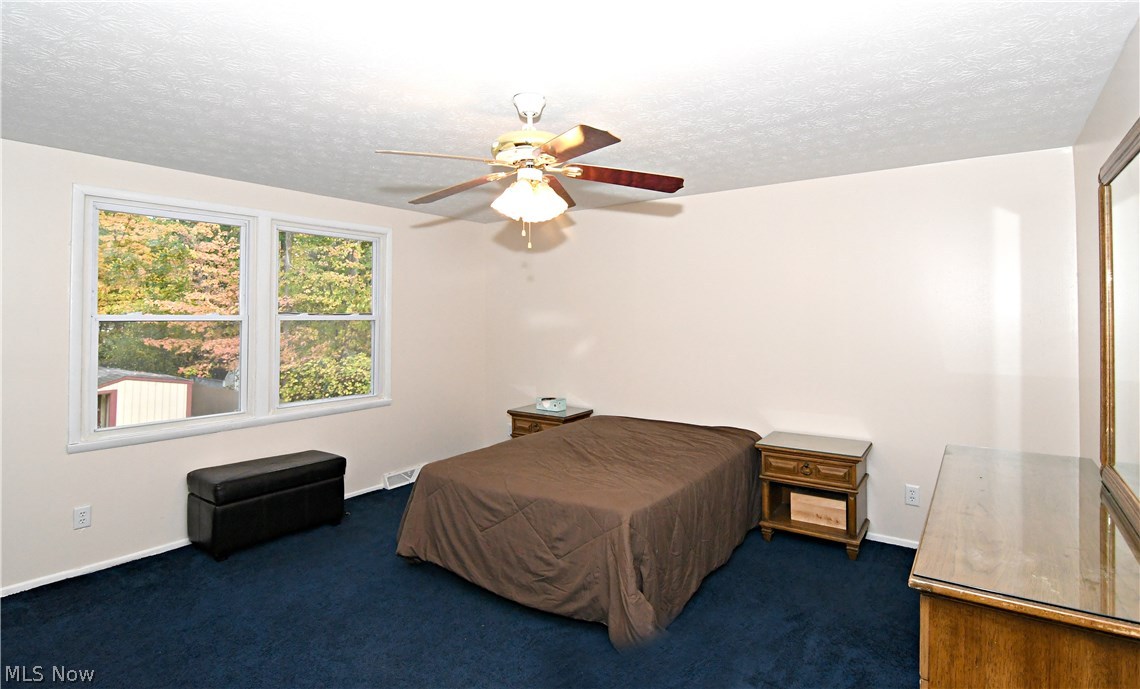 587 Schocalog Road Akron, OH 44320 - Photo 18 of 30
