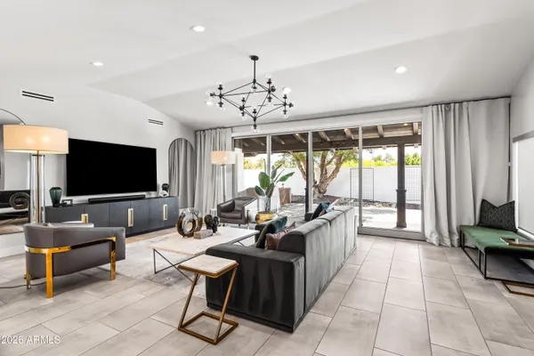 $1,600,000 | 2531 East Marshall Avenue, Phoenix, AZ 85016