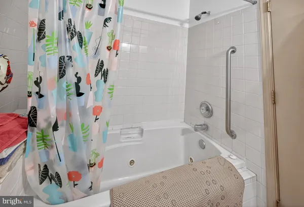 $310,000 | 6156 Stonewall Jackson Highway, Front Royal, VA 22630