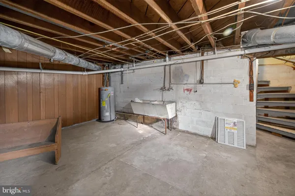 $310,000 | 6156 Stonewall Jackson Highway, Front Royal, VA 22630