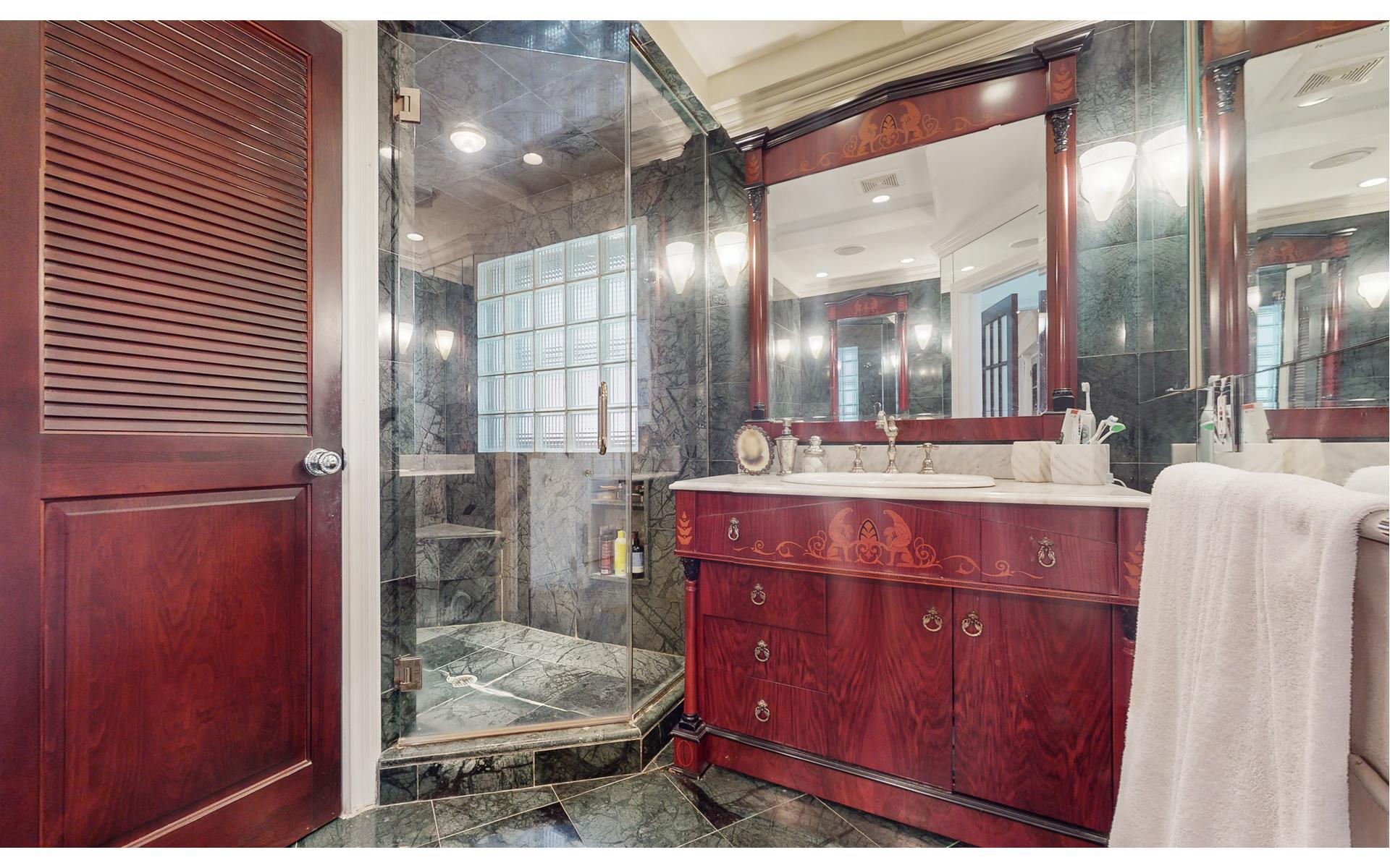 360 East 72nd Street, Unit A1706/1707 Manhattan, NY 10021 - Photo 12 of 16